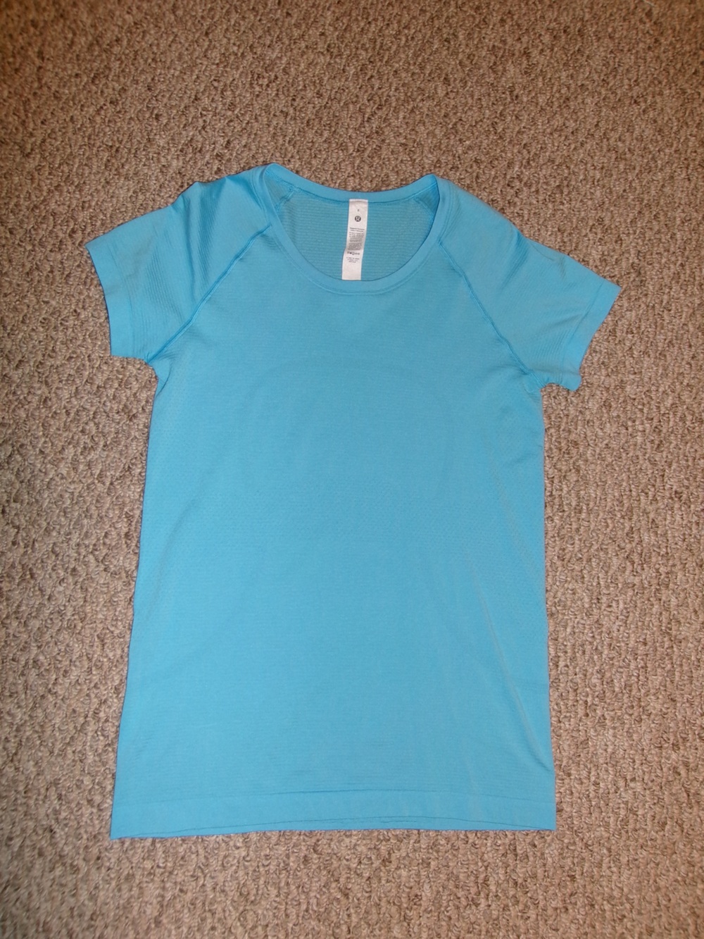 lululemon athletica turquoise swiftly tee